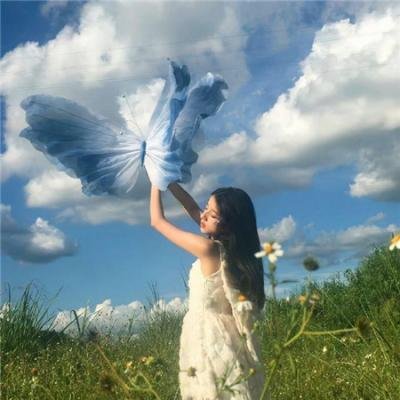 直播间直击：天王之女出道颜值引争议，整整一周最新进展